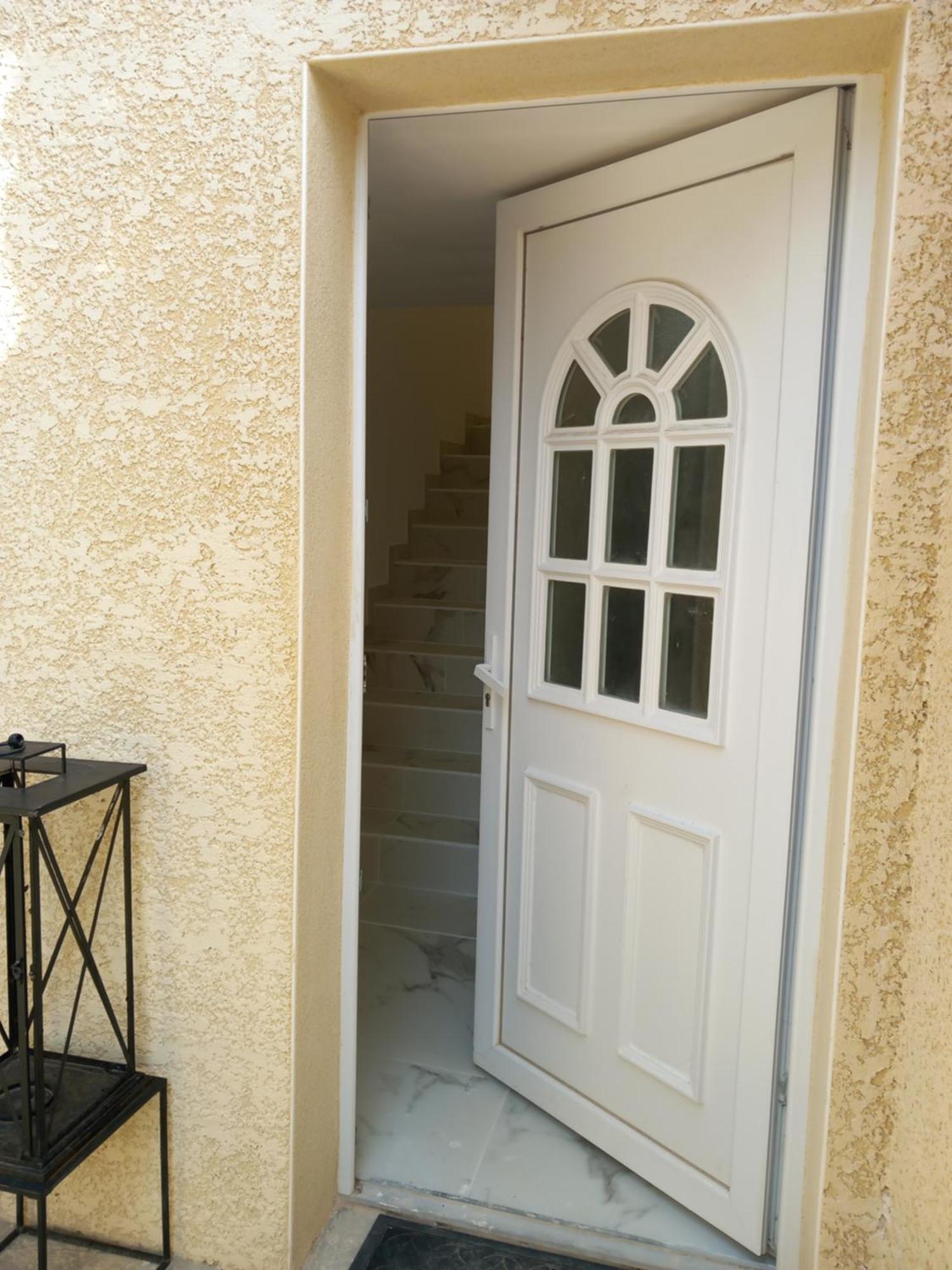Appartement Independant Dans Une Villa Miramas Kültér fotó