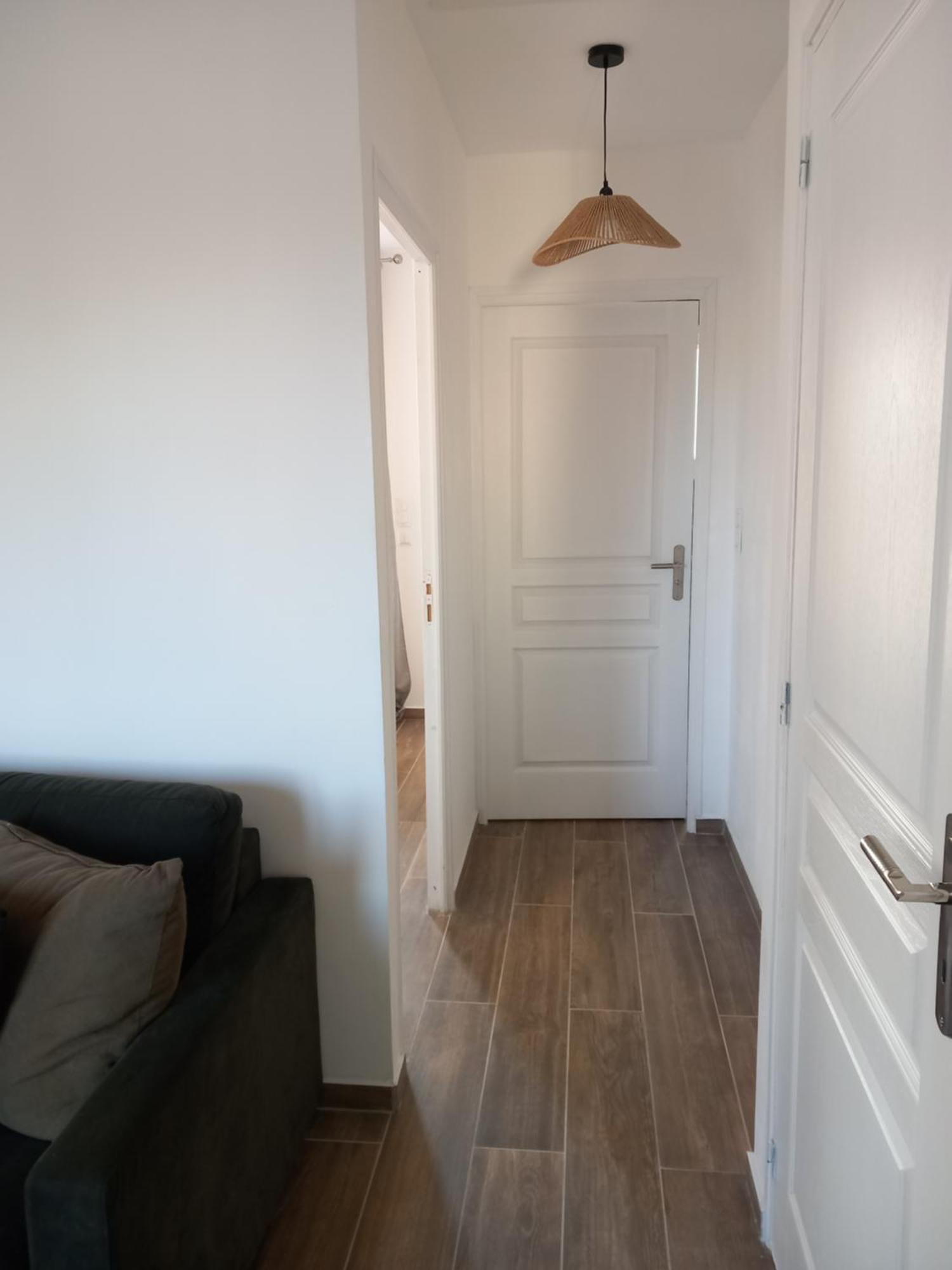 Appartement Independant Dans Une Villa Miramas Kültér fotó